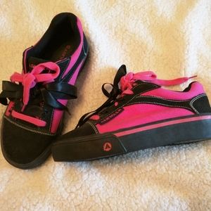 Airwalk sneakers